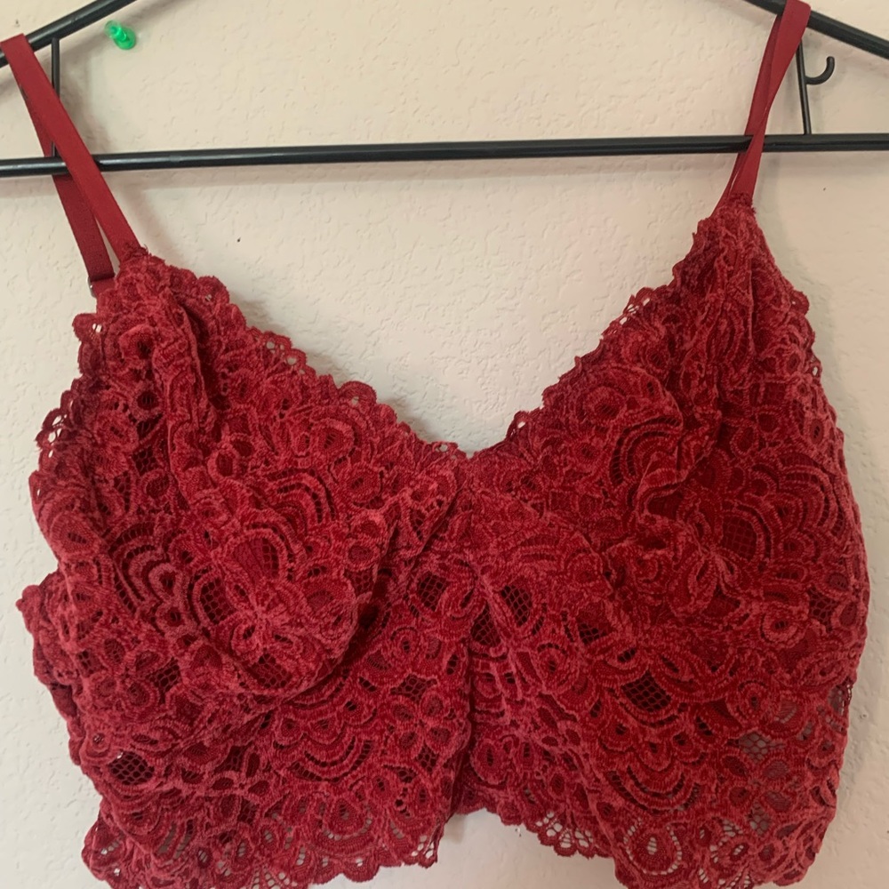 bralette/ top